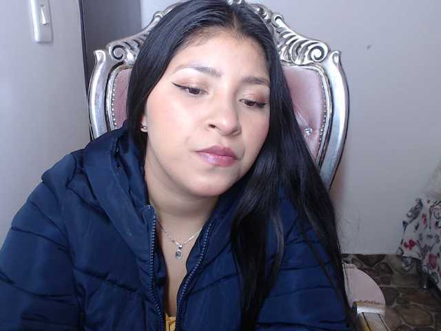 Live sex webcam photo for holly20a #287995053