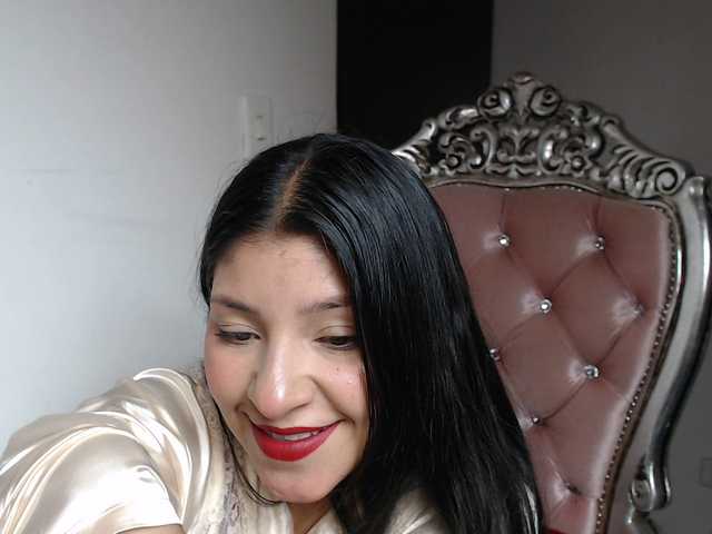 Live sex webcam photo for holly20a #287995241