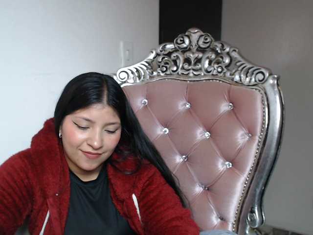 Live sex webcam photo for holly20a #287995243