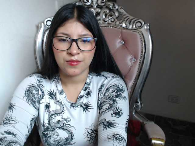 Live sex webcam photo for holly20a #287995258