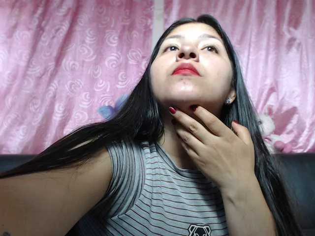 Live sex webcam photo for holly20a #287995304