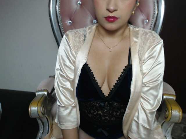 Live sex webcam photo for holly20a #287995324