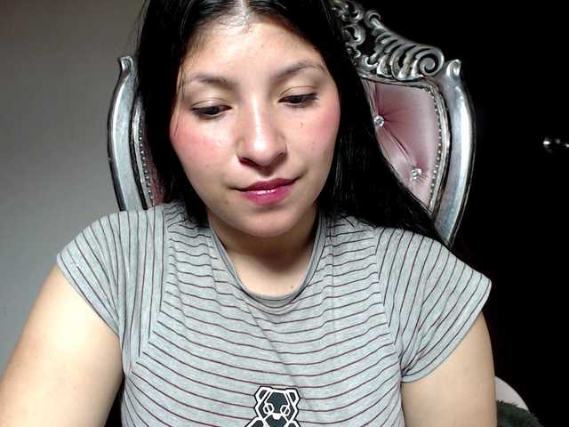 Live sex webcam photo for holly20a #288312220