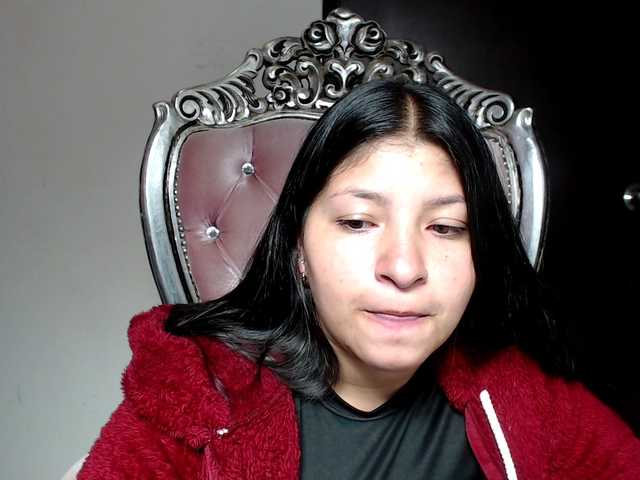 Live sex webcam photo for holly20a #289300034