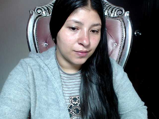 Live sex webcam photo for holly20a #289731238