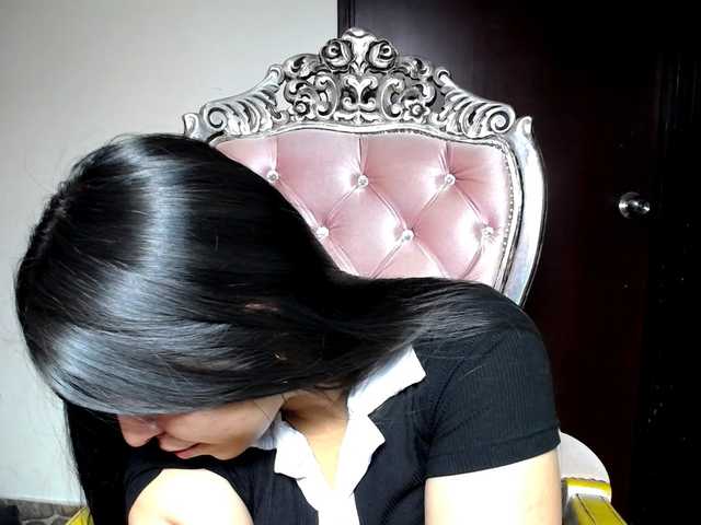 Live sex webcam photo for holly20a #290374639