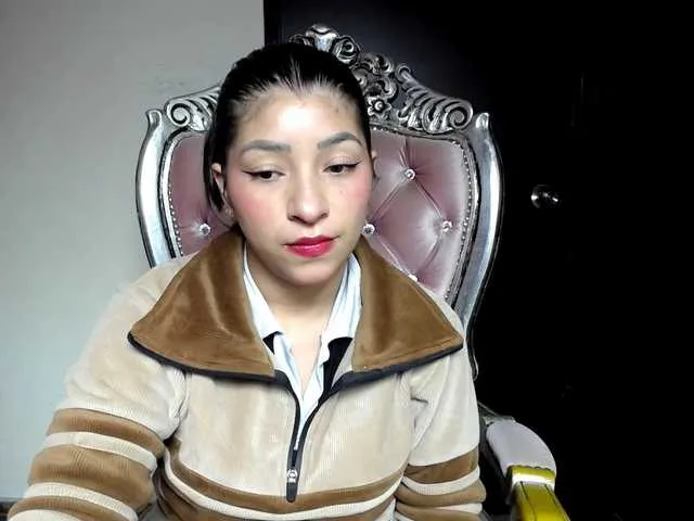 Live sex webcam photo for holly20a #291506507