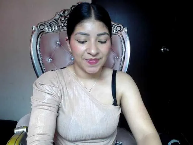 Live sex webcam photo for holly20a #291656891