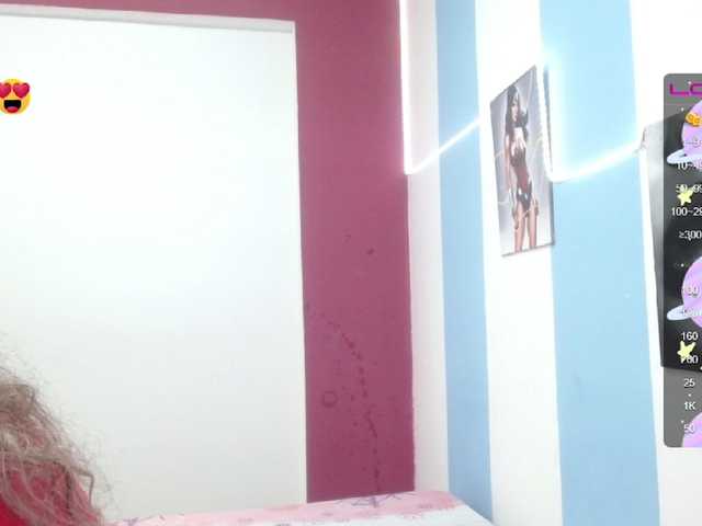 Live sex webcam photo for hollycum #273653883