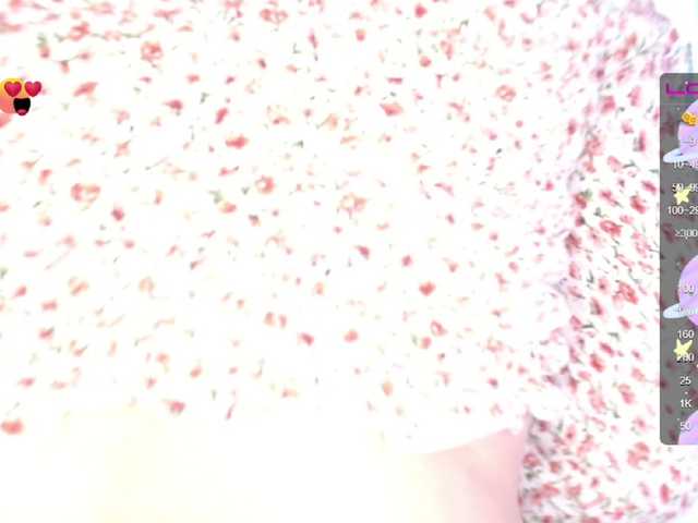 Live sex webcam photo for hollycum #273699941