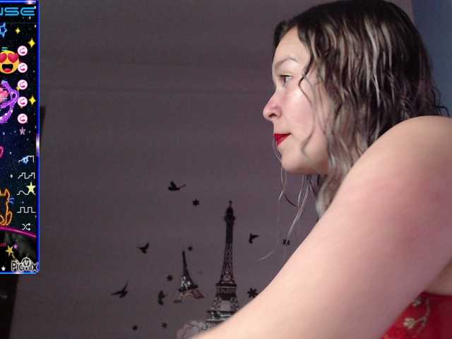 Live sex webcam photo for hollycum #274238532