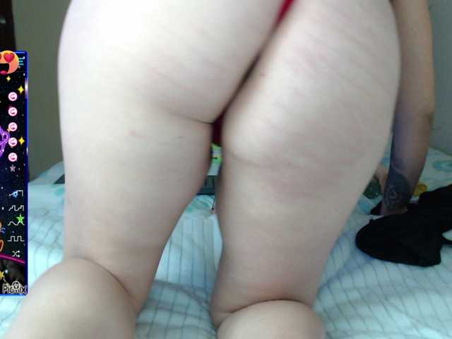 Live sex webcam photo for hollycum #274322332