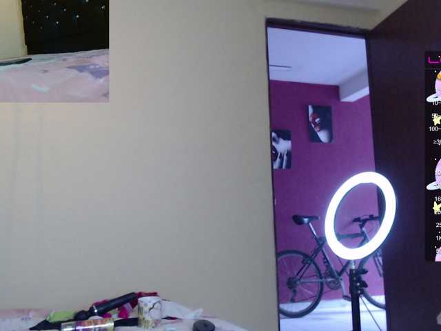 Live sex webcam photo for hollycum #274648329