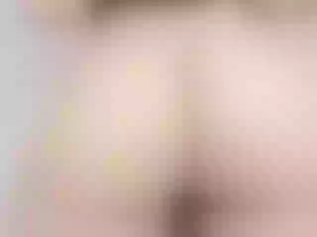 Live sex webcam photo for honey-girl1 #273608016