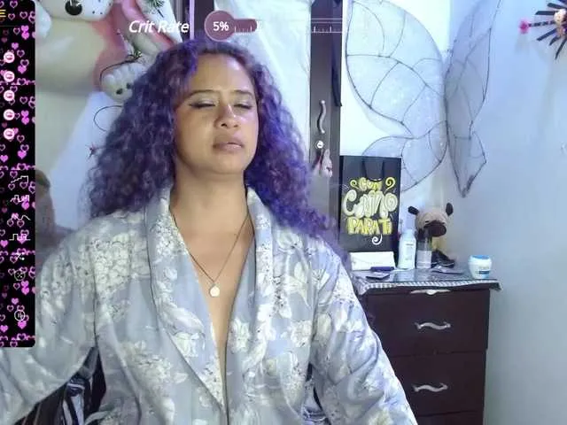 Live sex webcam photo for honeyVictoria #277808095