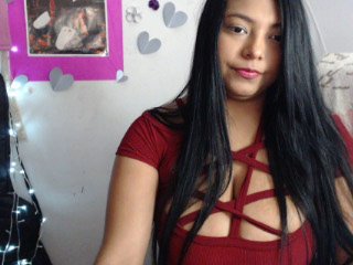 Live sex webcam photo for honeyhot1612 #136358944