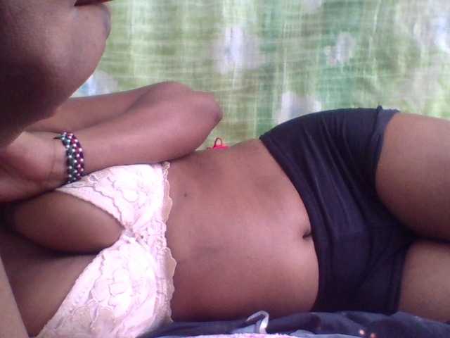 Live sex webcam photo for honycute #290143362