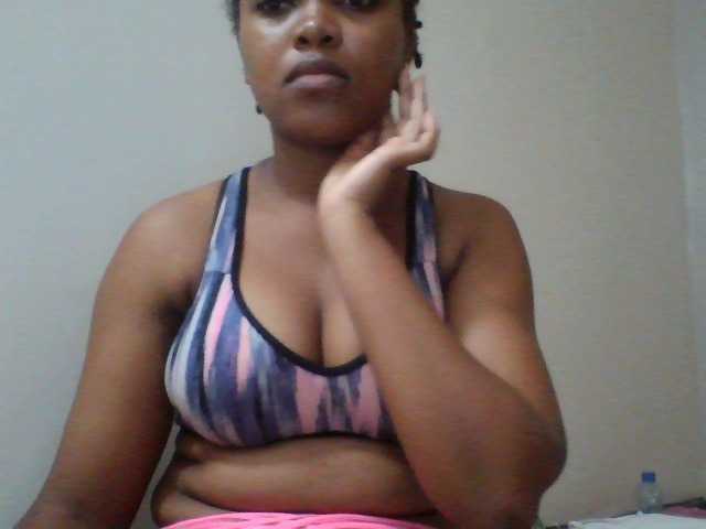 Live sex webcam photo for honycute #291308384