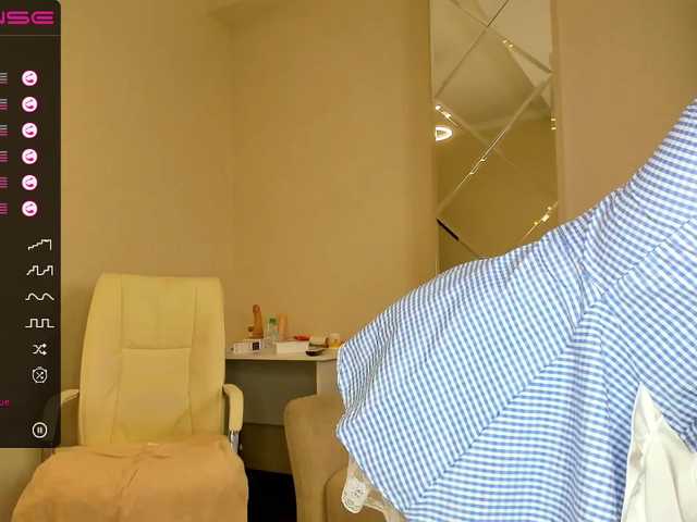 Live sex webcam photo for hooyeony #274420312