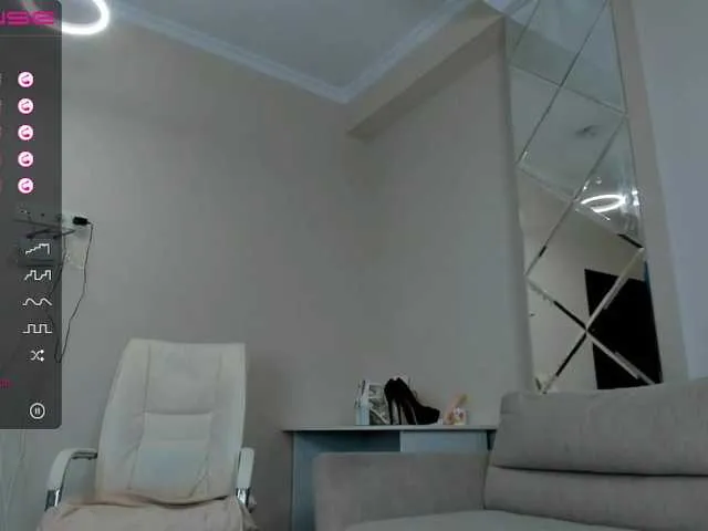 Live sex webcam photo for hooyeony #274974845