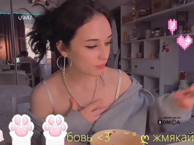 Live sex webcam photo for hor-neyJ0zy #273374655