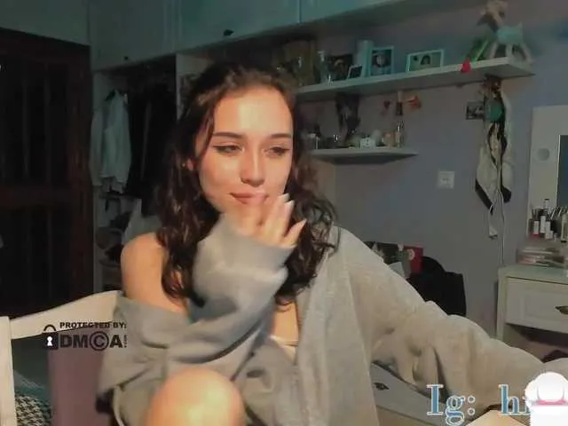 Live sex webcam photo for hor-neyJ0zy #273971200