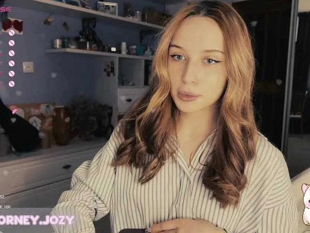 Live sex webcam photo for hor-neyJ0zy #276356519