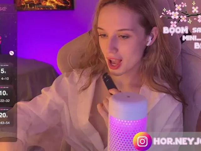 Live sex webcam photo for hor-neyJ0zy #277473766