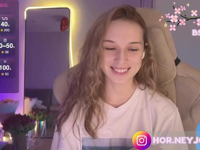 Live sex webcam photo for hor-neyJ0zy #277478860