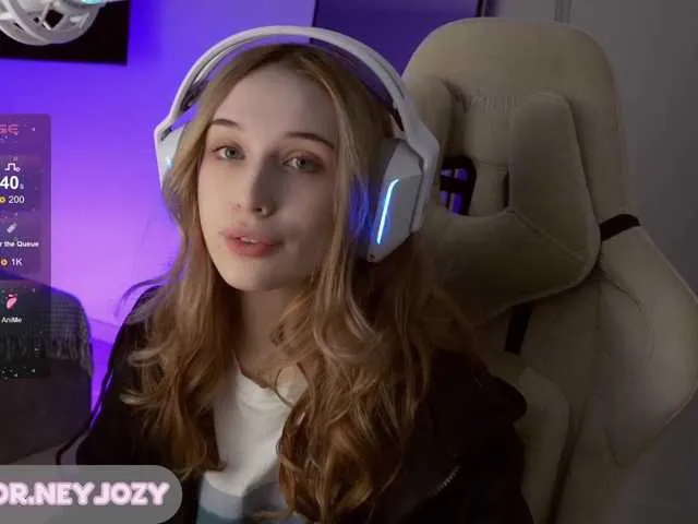 Live sex webcam photo for hor-neyJ0zy #277653488