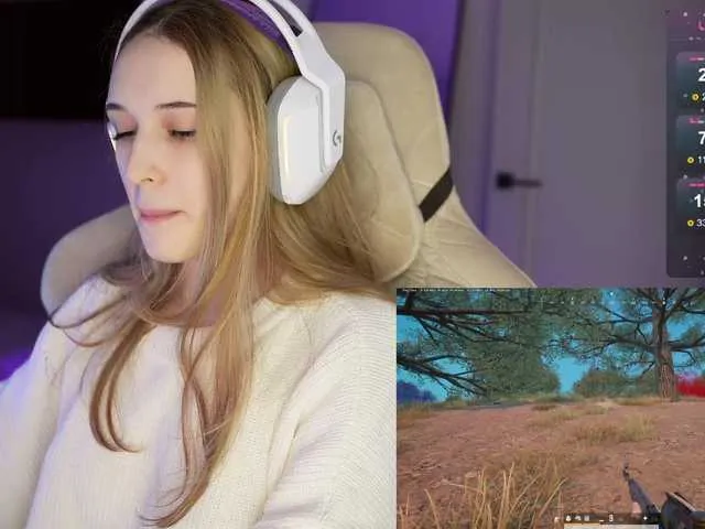 Live sex webcam photo for hor-neyJ0zy #277766551