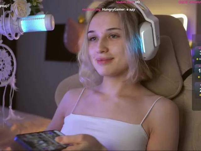 Live sex webcam photo for hor-neyJ0zy #277883464