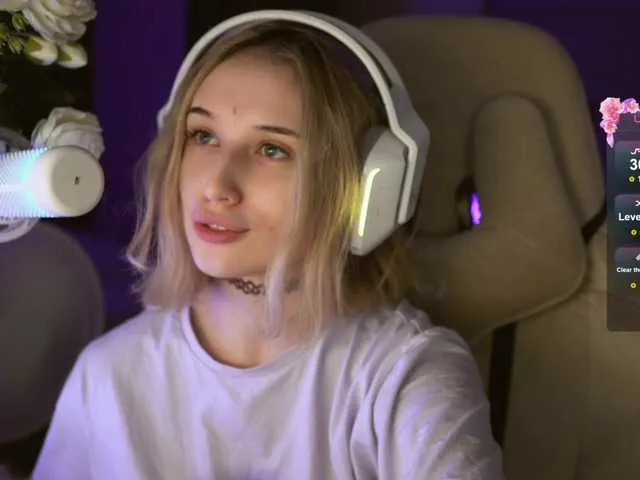 Live sex webcam photo for hor-neyJ0zy #278046904