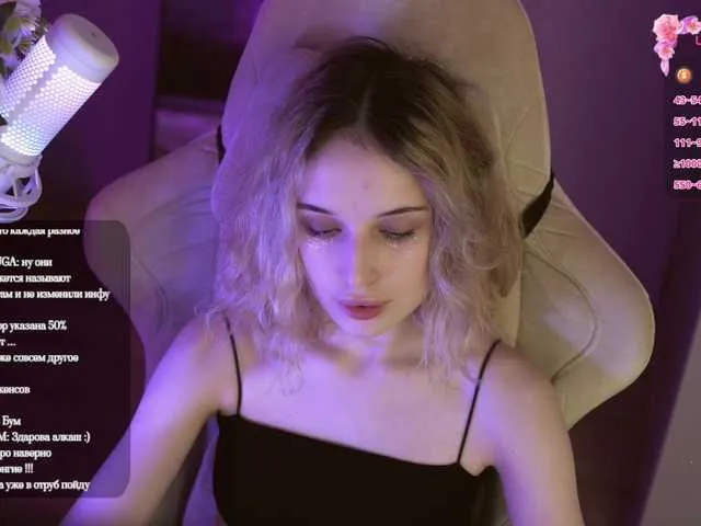 Live sex webcam photo for hor-neyJ0zy #289322348