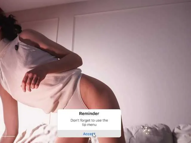 Live sex webcam photo for hor-neyJ0zy #292378818