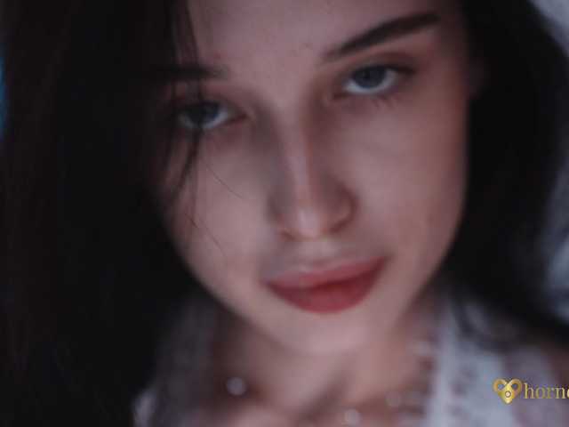 Live sex webcam photo for hor-neyJ0zy #292425287