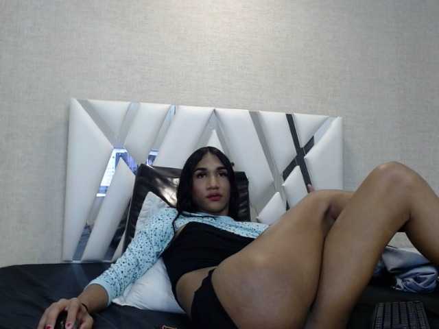 Live sex webcam photo for horny-couple5 #273600255