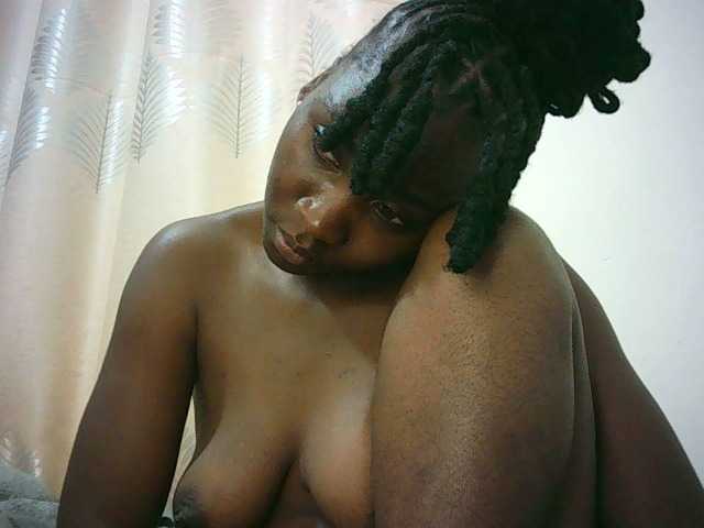 Live sex webcam photo for horny-ness #289647508