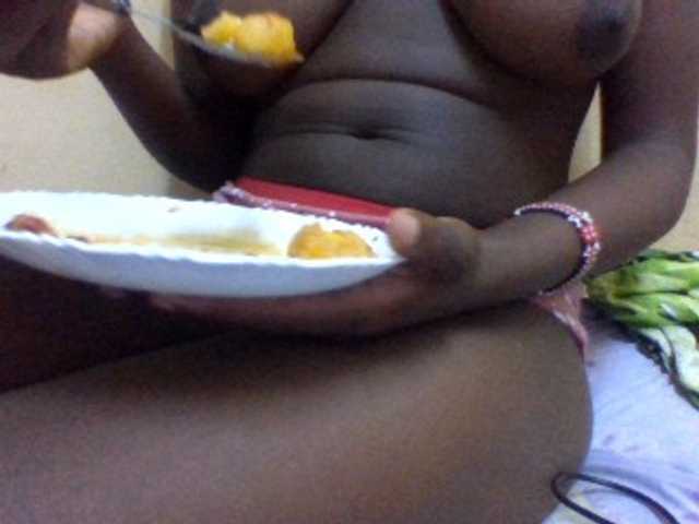 Live sex webcam photo for horny-soul247 #276923169