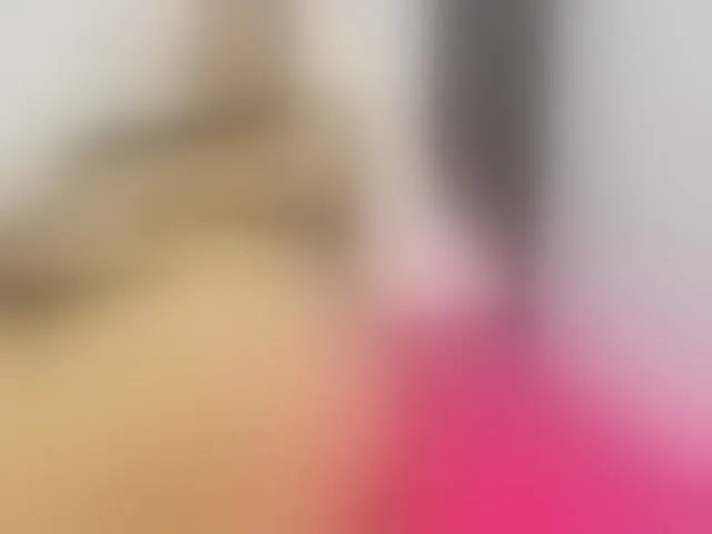 Live sex webcam photo for horny-wet4u #272924405