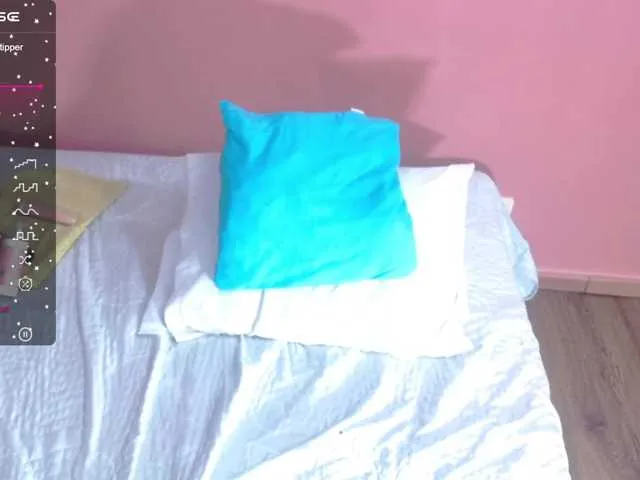 Live sex webcam photo for hornysofia #277051701