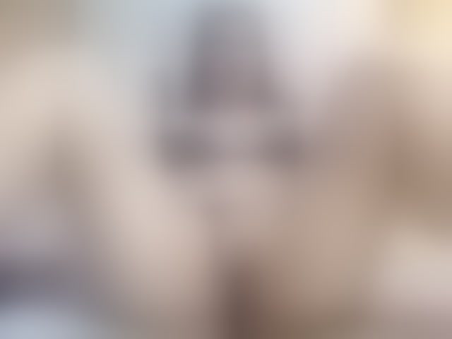 Live sex webcam photo for hornyssluttt #293804233