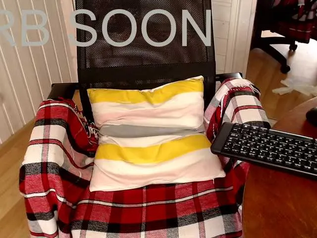 Live sex webcam photo for hornyyponyy #276177220