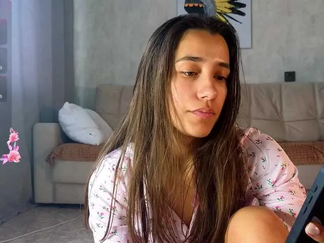 Live sex webcam photo for hot-ass-18 #291685426