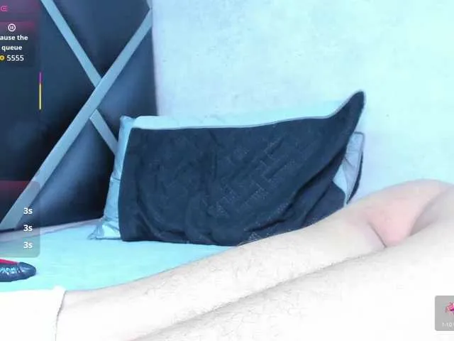 Live sex webcam photo for hot-boy4 #291760281
