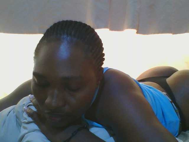 Live sex webcam photo for hot-masha #290722491