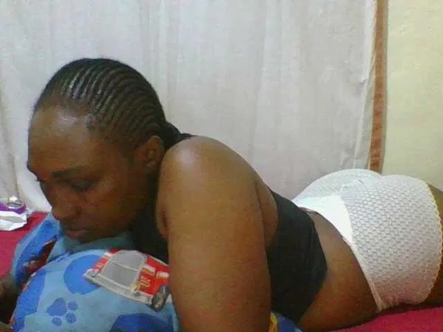 Live sex webcam photo for hot-masha #291967976
