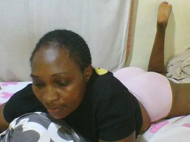 Live sex webcam photo for hot-masha #293577788