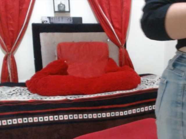 Live sex webcam photo for hot-men-sex #275607923