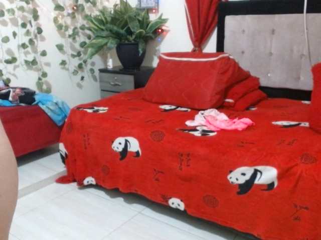 Live sex webcam photo for hot-men-sex #275918424